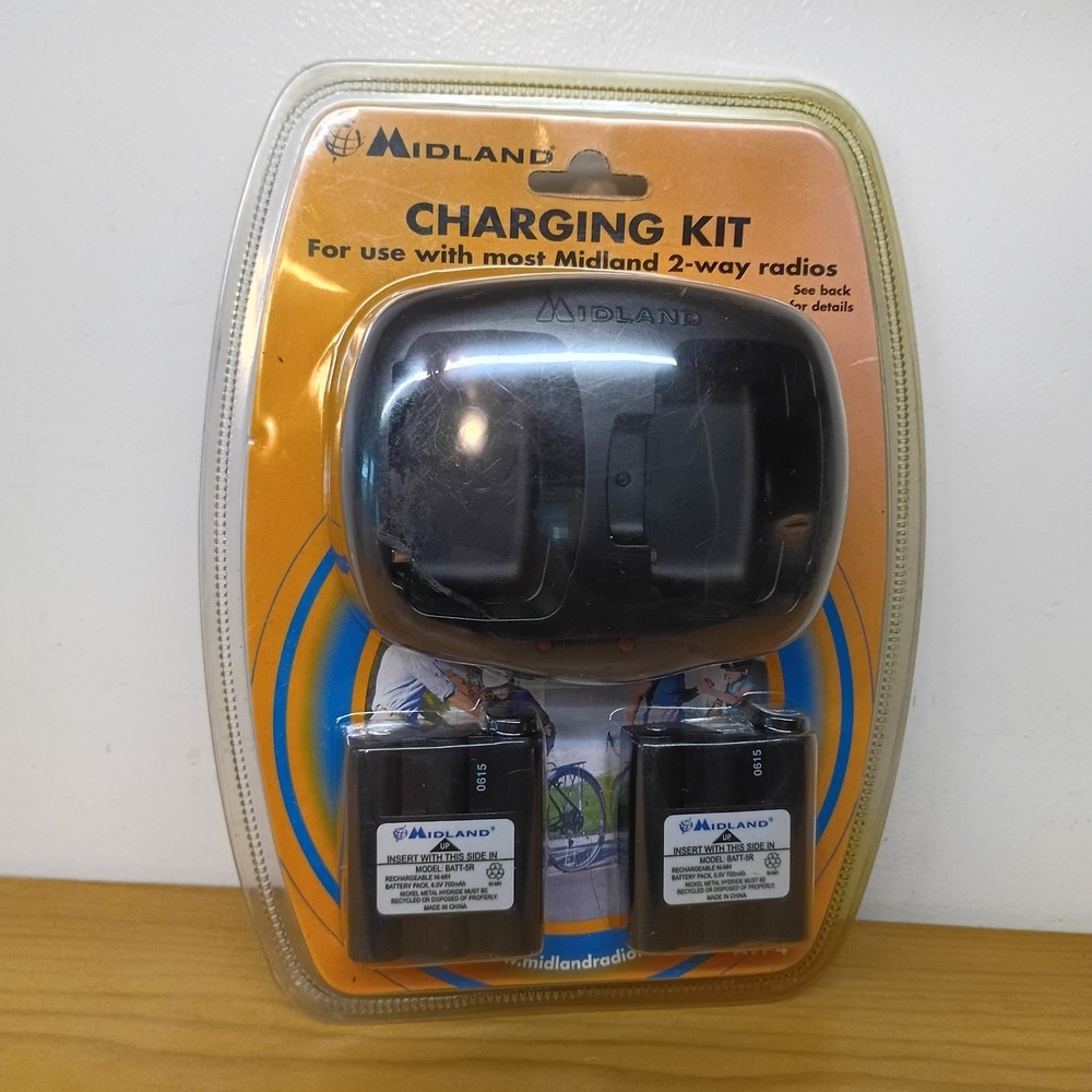 Midland Dual Desktop Charger Batteries And Adapters‎ For 2 Way Radios Model AVP4